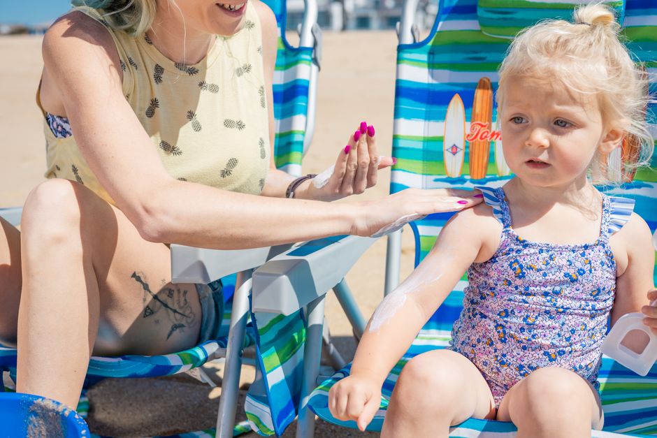 Baby Sunscreen Guide: Best Ingredients and When to Start